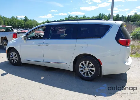 2017 Chrysler Pacifica Touring-L from USA, damaged, VIN 2C4RC1BG1HR795852